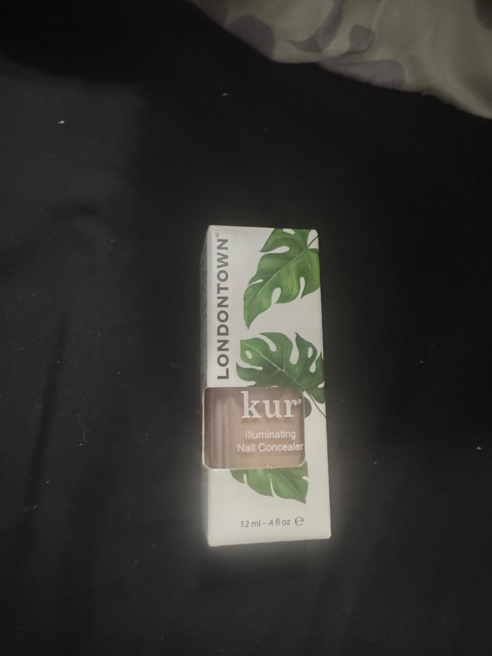 Londontown Kur Illuminating Nail Concealer - Nude